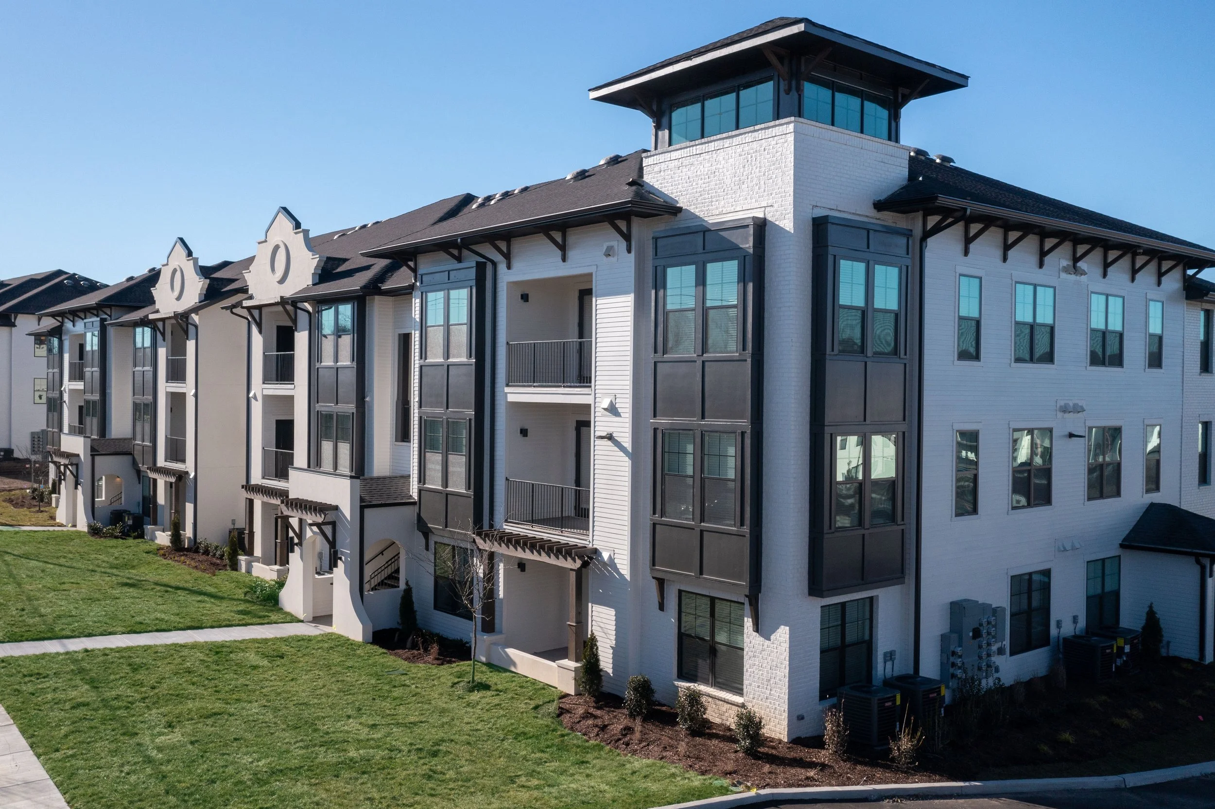 Gallery — Hobson Flats | Apartments in Nashville, TN